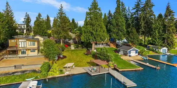 20213 Church Lake E