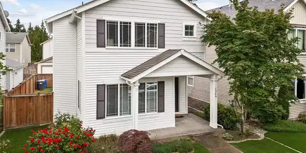 1349 Hudson