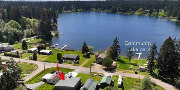 6459 Lake Shore