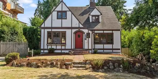 845 NE 88th Street