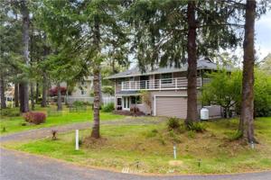 801 Gunderson SE