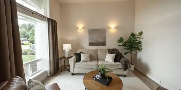 Image 4 Image 4