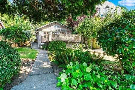 4018 59th SW