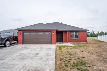 3300 Crabapple