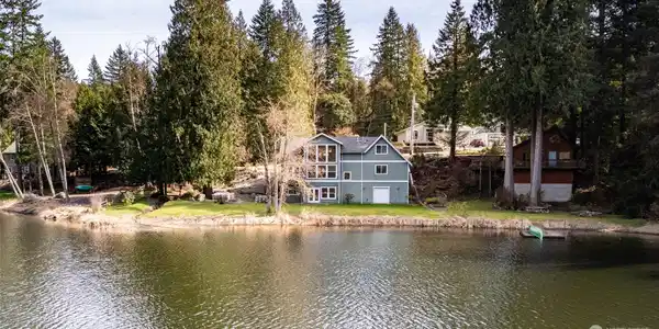 583 Lakeside