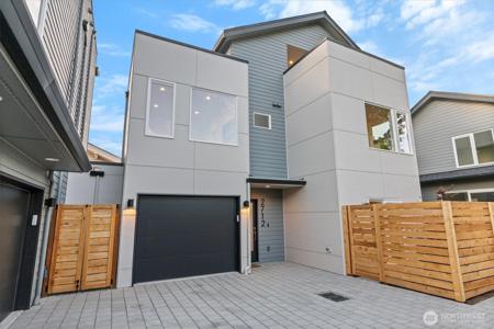 2712 58th SW