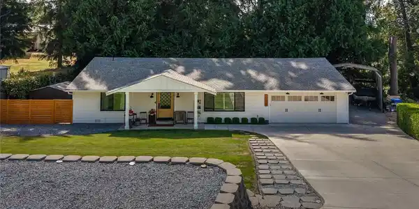 17816 26th E