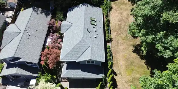 5208 213th SW