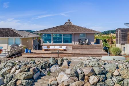 2556 Sunlight Beach