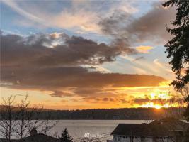 3131 E Lake Sammamish Parkway SE