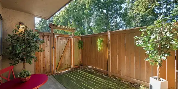750 143rd