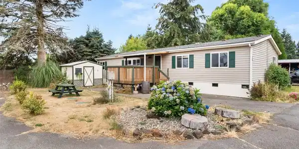6200 Fair Oaks SE