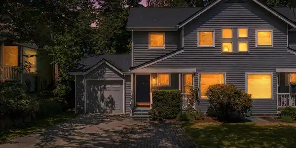 4170 244th SE
