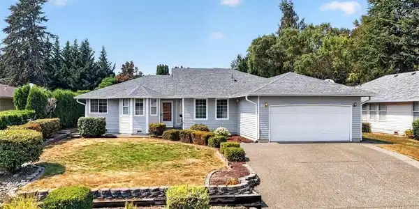 2616 103rd E