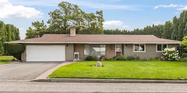 903 Selkirk