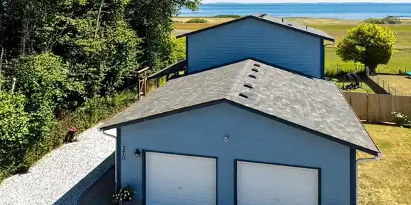 370 Olympic View NE
