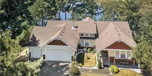 11610 Terry Lake SW