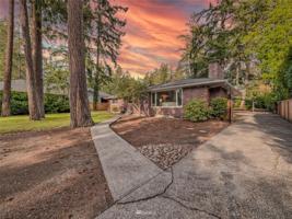 10309 Hipkins SW
