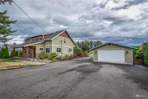 195 Wiser Lake