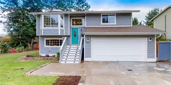 10912 22nd SE