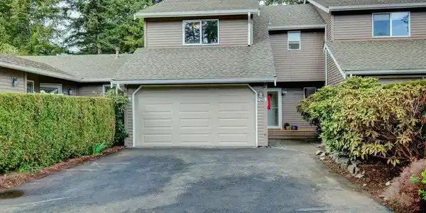 2136 Birch
