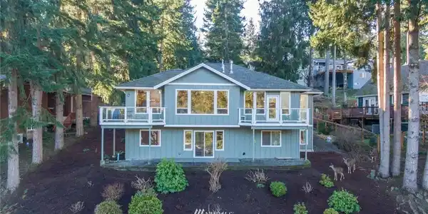 40 Windward