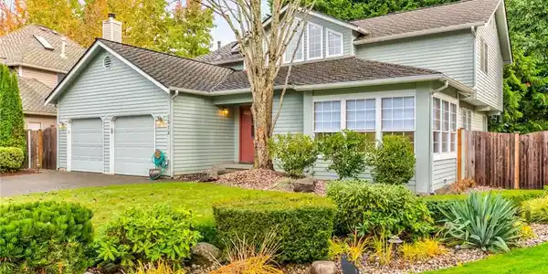 3912 245th Court SE
