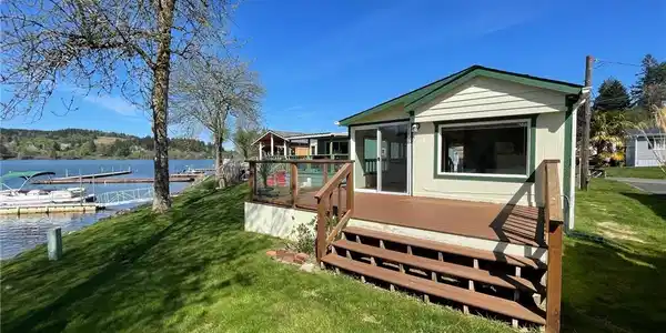4045 49th Avenue SW