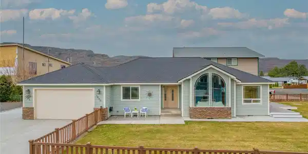 1030 Hunter SW