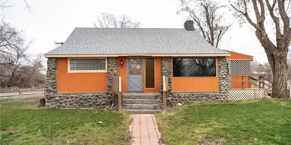 216 Elder