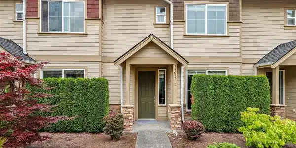 14015 34th SE