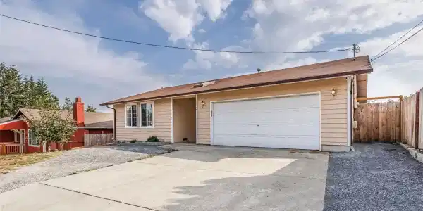 1614 112th SE