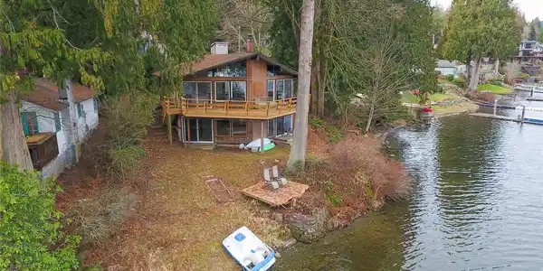 446 Lake Samish