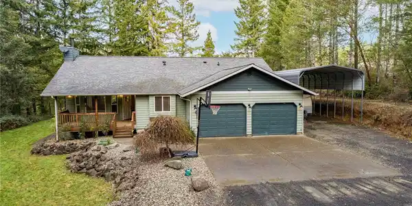 21 Spencer Ridge