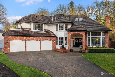 4216 185th SE