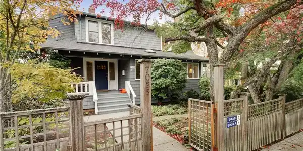 7028 17th NE