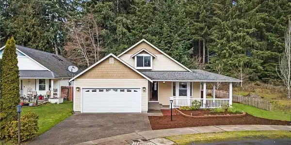 7034 46th SE