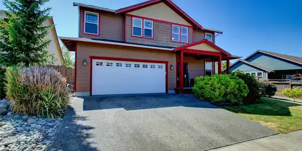 1553 Carnegie
