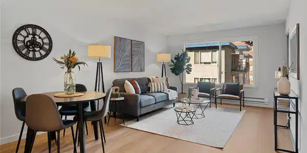 1707 Boylston