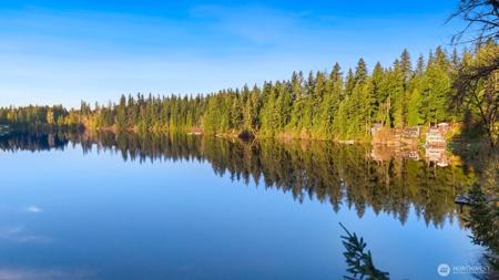 23012 Lake Wilderness S