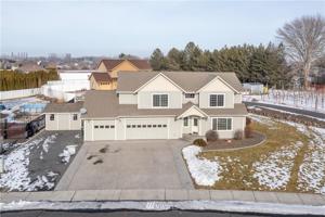 905 Camas