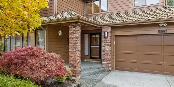 16615 15th SE
