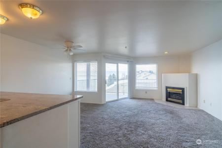 2900 Marina NE