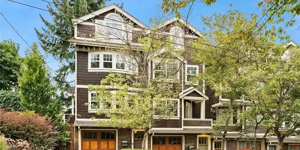 1109 Harrison