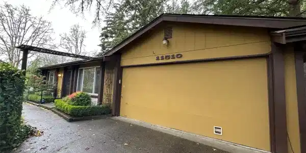 11510 90th SW