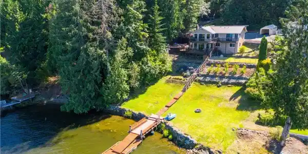 18653 W Big Lake Boulevard