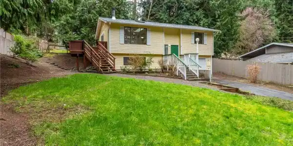 5331 April Drive
