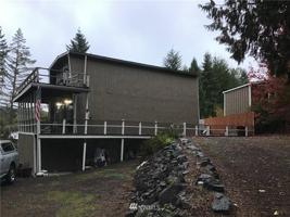 129 Streamside
