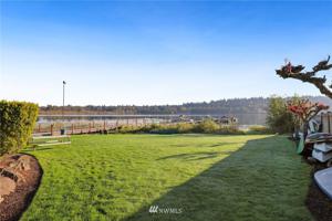 4214 W Lake Sammamish Parkway NE