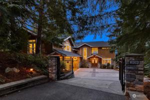 1830 Lake Sammamish SE